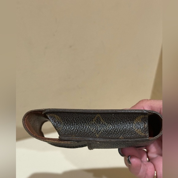 Louis Vuitton Cigarette/Cellphone Y2K small Accessories case - Picture 6 of 9